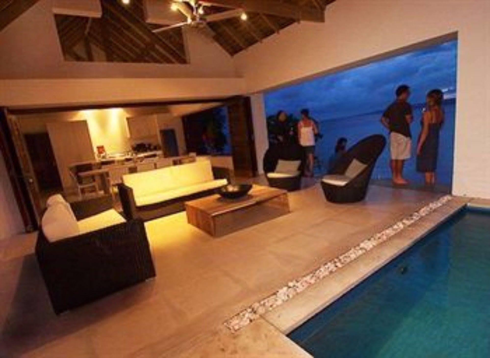 Villa 25 Port Vila Kültér fotó