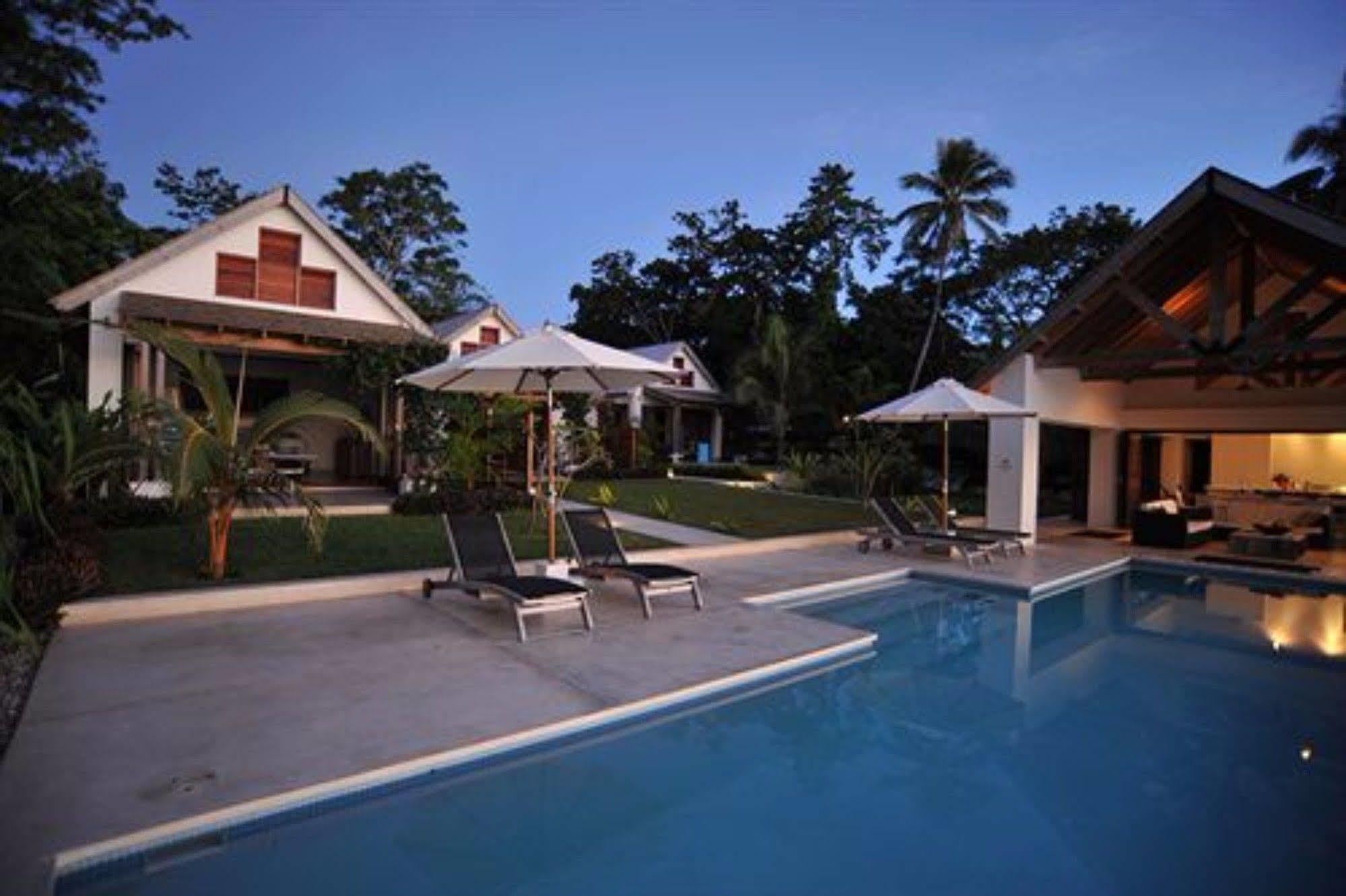 Villa 25 Port Vila Kültér fotó